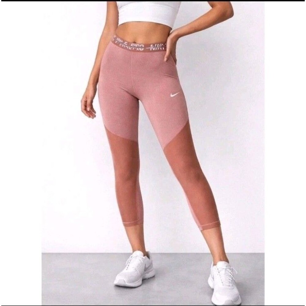 NEW Nike Pro Dri-FIT Women’s Training Leggings Orange Size M